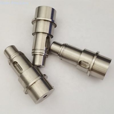 Groeiing CNC Precision Turned Parts Roestvrij staal Natuurlijke metaal reserveonderdelen